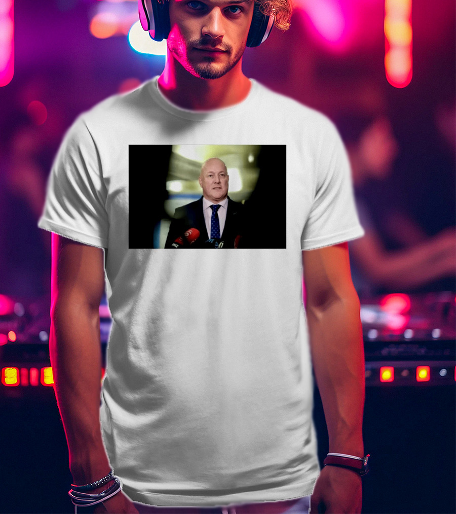 Otago Uni Expert Warns Against MMP And Voting Referendums Together T-Shirt