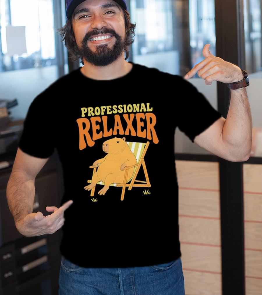 Professional Relaxer Capybara Sitting In Beach Chair T-Shirt