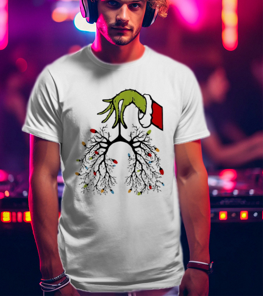 Christmas 2025 Nurse Lungs With Lights And Green Hand Santa Sleeve T-Shirt