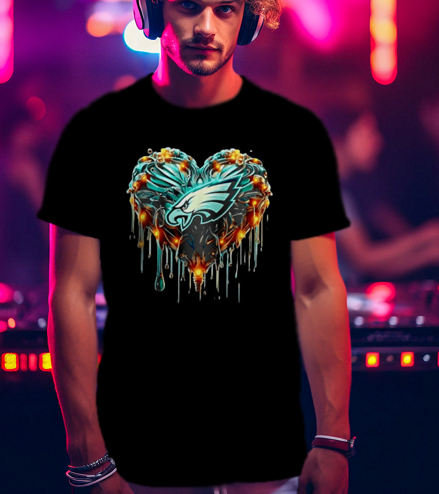 Philadelphia Eagles Heart Caramel Dripping Effect T-Shirt