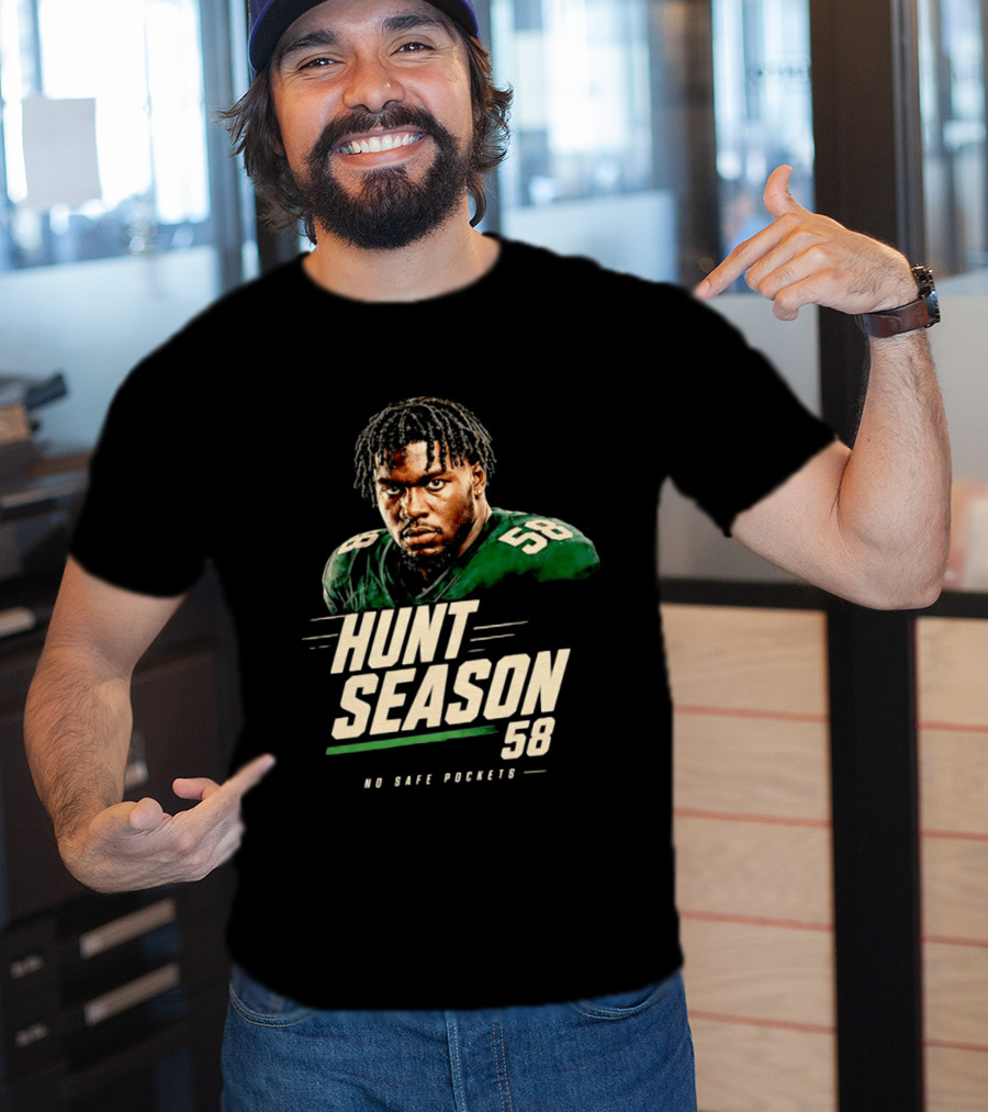 Nolan Smith Hunt Season 58 No Safe Pockets Philadelphia Eagles T-Shirt