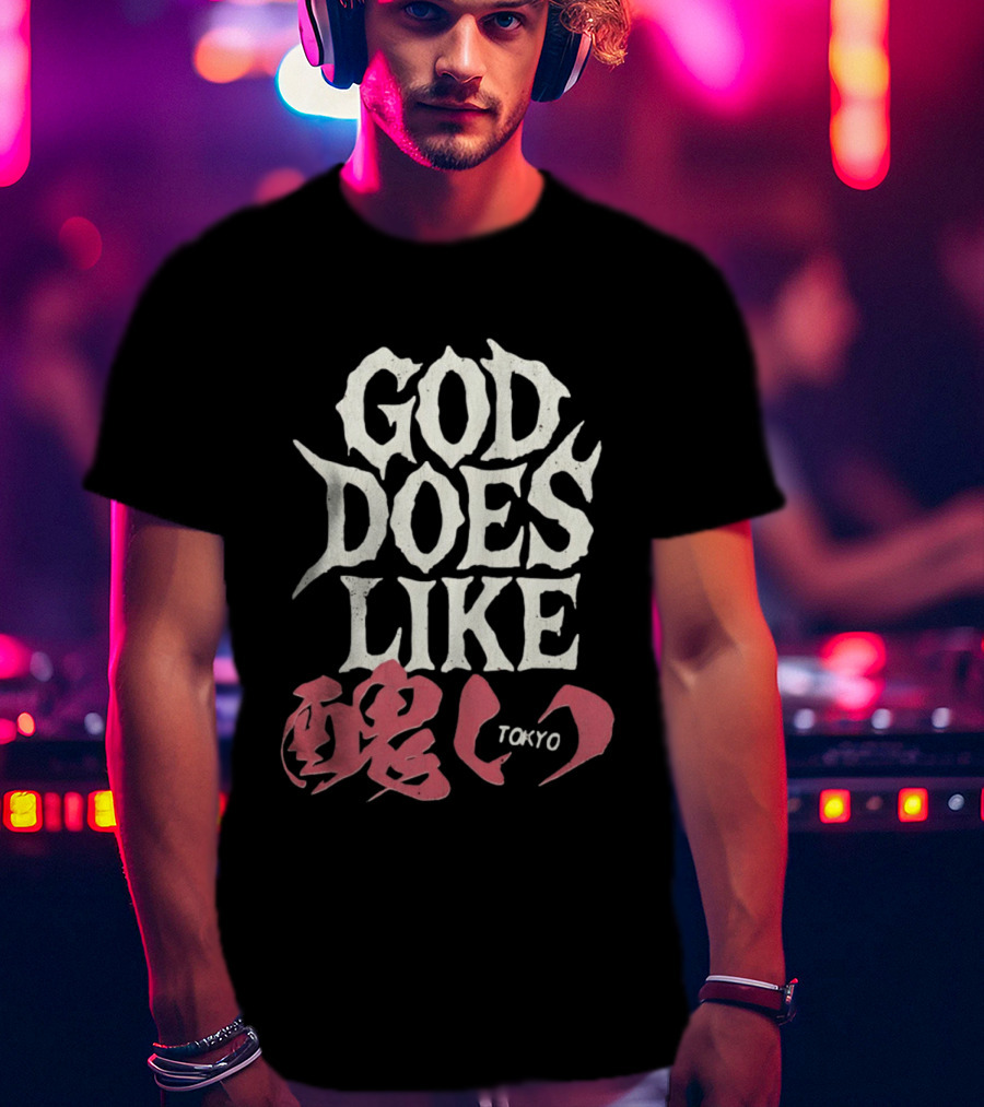 God Does Like Tokyo Japanese Kanji Soul Distressed T-Shirt