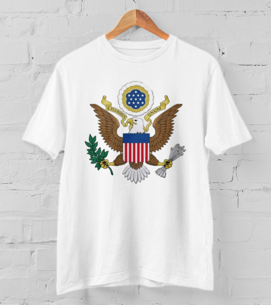 E Pluribus Unum United States Great Seal Bald Eagle Shield Stars T-Shirt