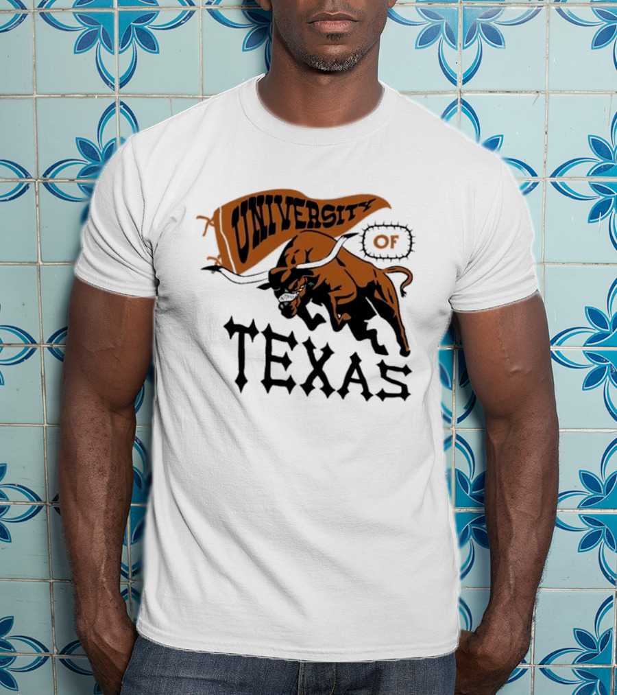 University Of Texas Longhorns Bull Mascot Banner T-Shirt