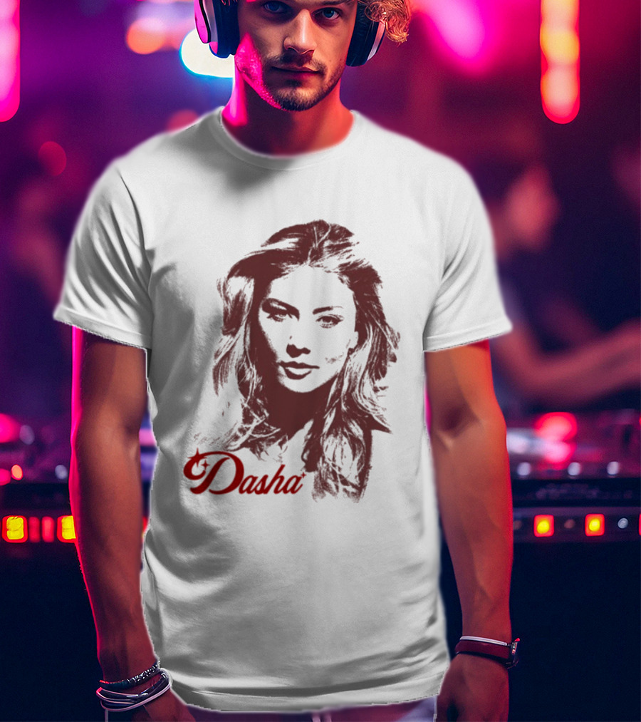 Dasha Made Easy Store Anna T-Shirt
