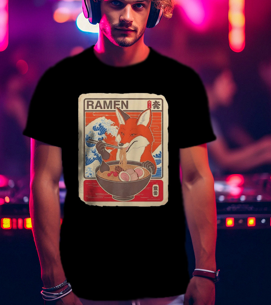 Fox Eating Ramen With Japanese Wave T-Shirt