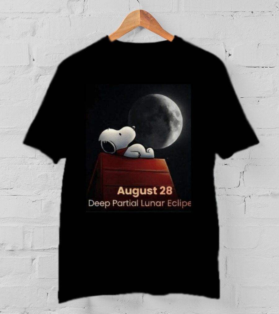 Snoopy August 28 Deep Partial Lunar Eclipse 2026 T-Shirt