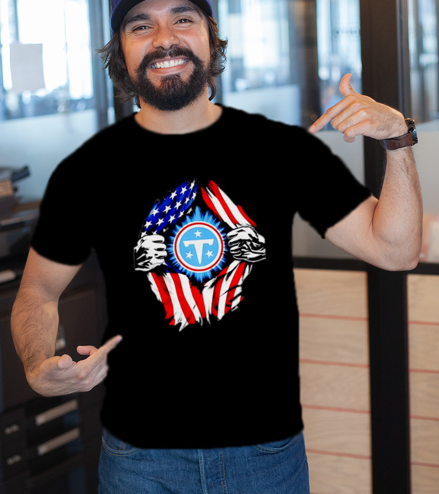 Tennessee Titans American Flag Ripped Chest USA Football Fan T-Shirt