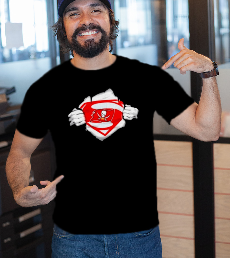 Tampa Bay Buccaneers Superpower Fan Symbol With Skulls Football Superman T-Shirt