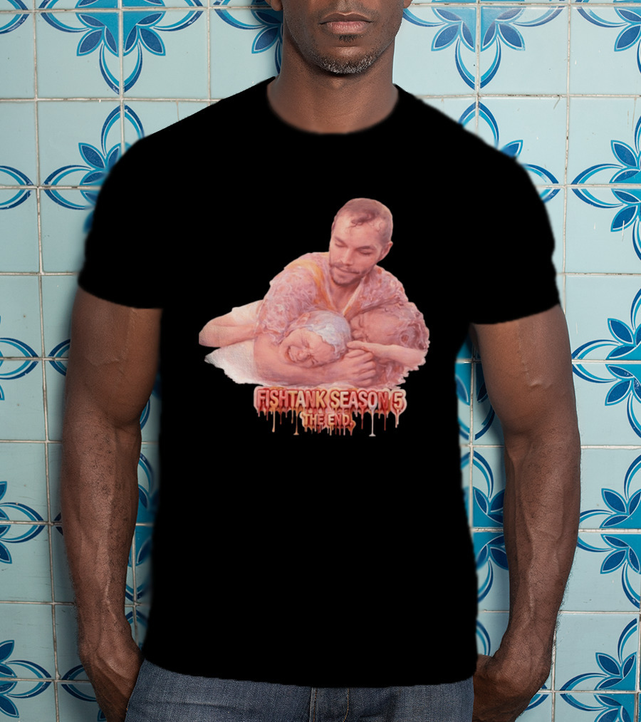 Fishtank Season 5 The End Dramatic Embrace Scene T-Shirt