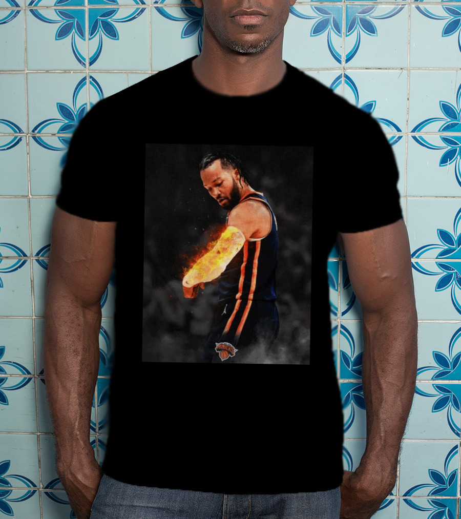 Happy International Lefthanders Day Jalen Brunson Knicks Player Flaming Arm T-Shirt