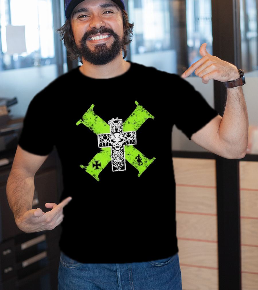 D Generation X Distressed Skull Cross DX WWE Wrestling T-Shirt