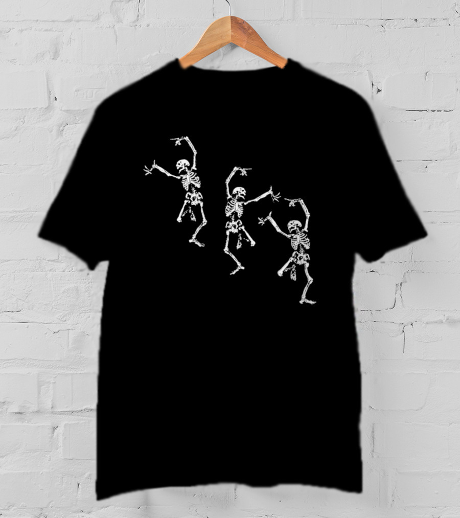 Dancing Skeletons Spooky Gothic Halloween Skeletons T-Shirt