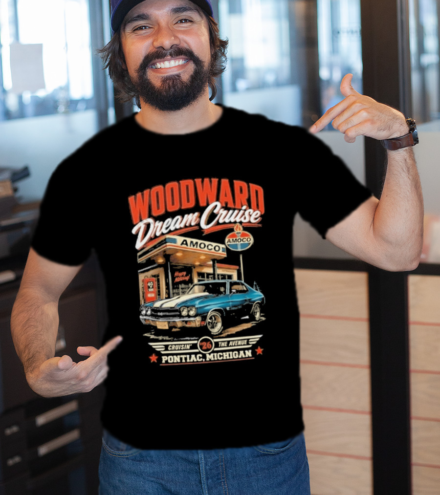 Woodward Dream Cruise Pontiac Michigan Amoco Service Station Classic Car T-Shirt