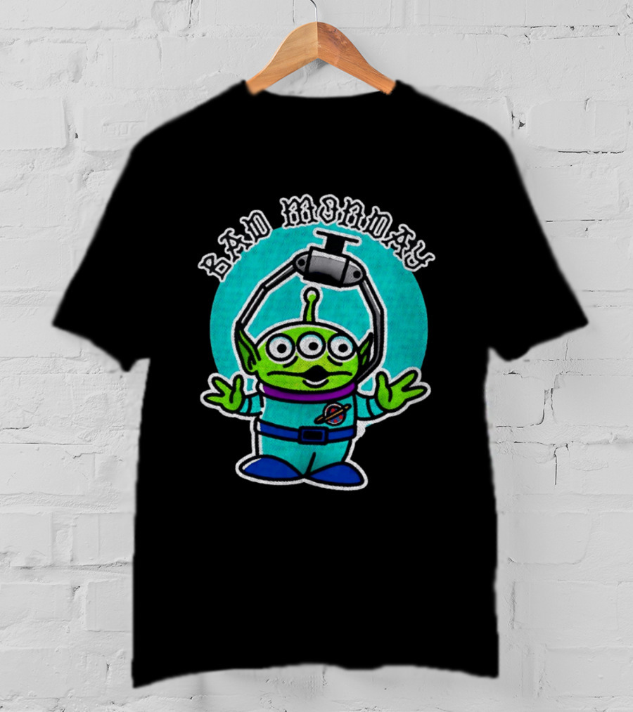 Bad Monday Toy Story Alien With Claw Gothic T-Shirt