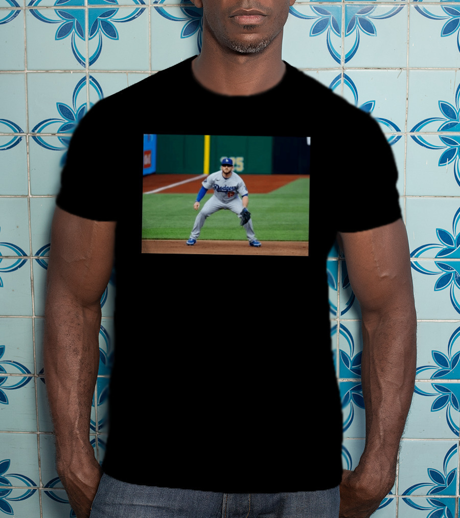Los Angeles Dodgers Max Muncy Jersey Number 13 Third Baseman Action Shot T-Shirt
