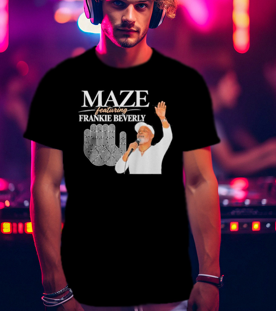Maze Featuring Frankie Beverly White Outfit Microphone Performance Iconic Image T-Shirt