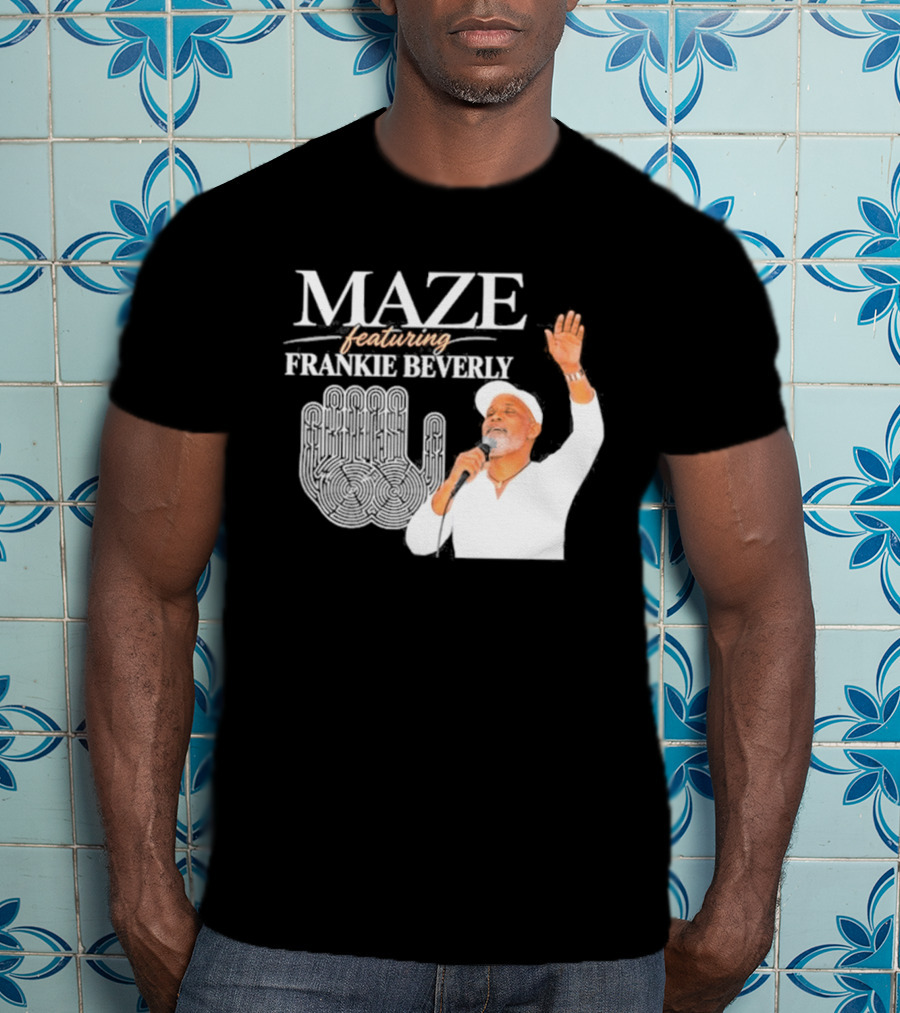 Maze Featuring Frankie Beverly White Outfit Microphone Performance Iconic Image T-Shirt
