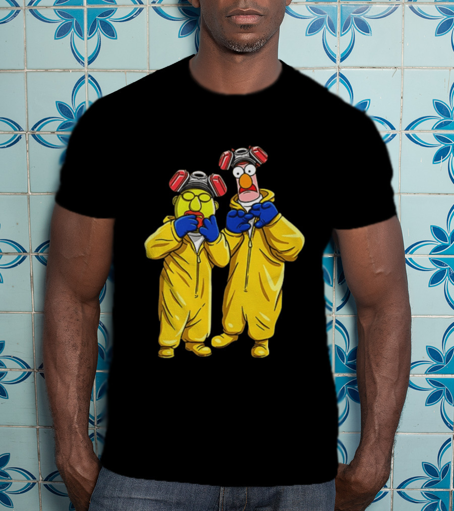 Dr Bunsen Honeydew Beaker Breaking Bad The Muppets Yellow Hazmat Suit T-Shirt