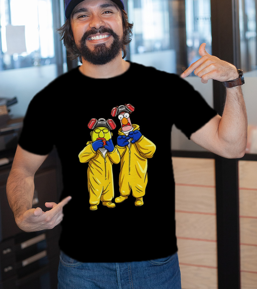 Dr Bunsen Honeydew Beaker Breaking Bad The Muppets Yellow Hazmat Suit T-Shirt