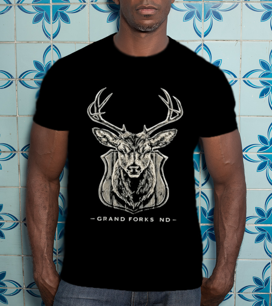 The Red Clay Strays 08 18 2026 Grand Forks ND Tour Deer T-Shirt