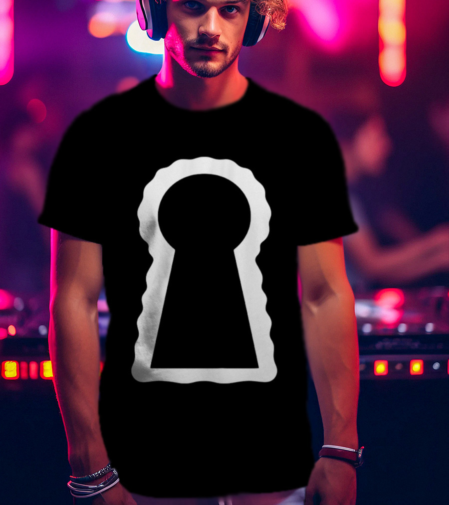 Minimalist Keyhole Secret Door Aesthetic T-Shirt