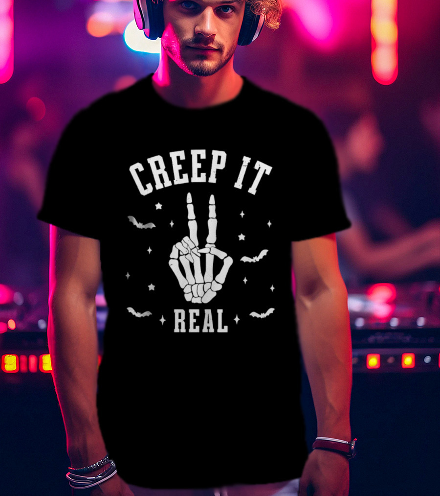 Creep It Real Skeleton Hand Peace Sign Halloween Bats Stars T-Shirt