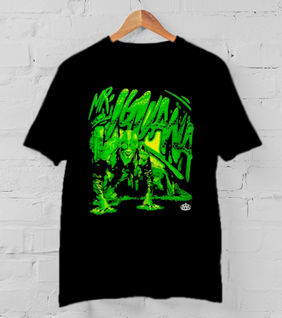 Mr Iguana AAA Lucha Libre Wrestler Crouching Masked Green Creature T-Shirt