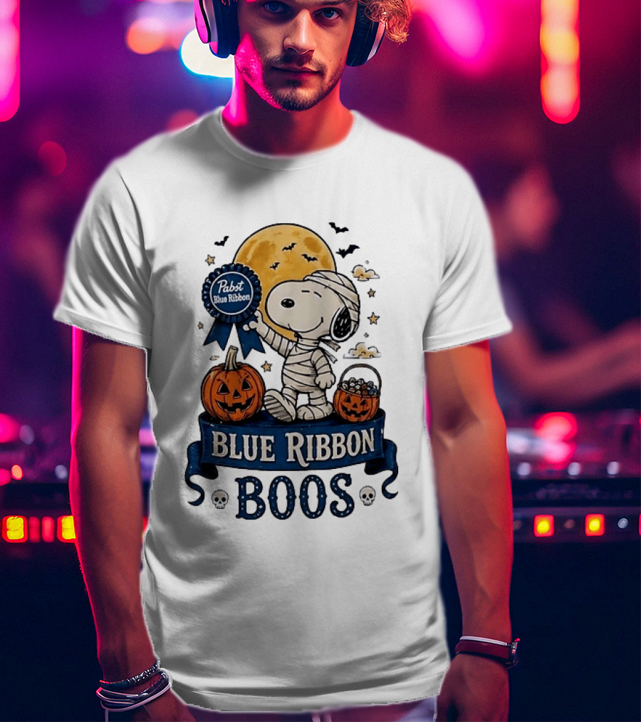 Pabst Blue Ribbon Snoopy Mummy Halloween Blue Ribbon Boos Pumpkin Moon Bats T-Shirt