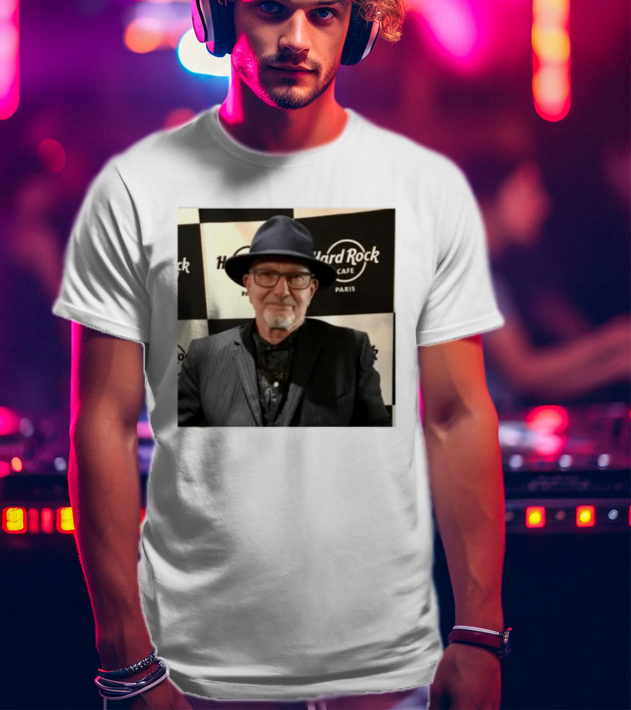 Ex Queen Bassist Barry Mitchell Remembered At Hard Rock Cafe Paris T-Shirt