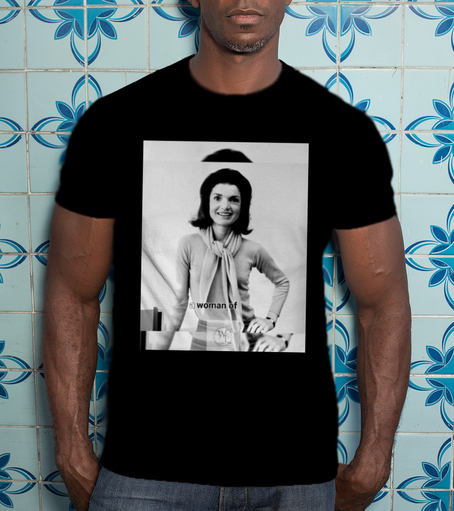 Rip Nancy Kissinger 1934 2026 A Woman Of Elegance T-Shirt