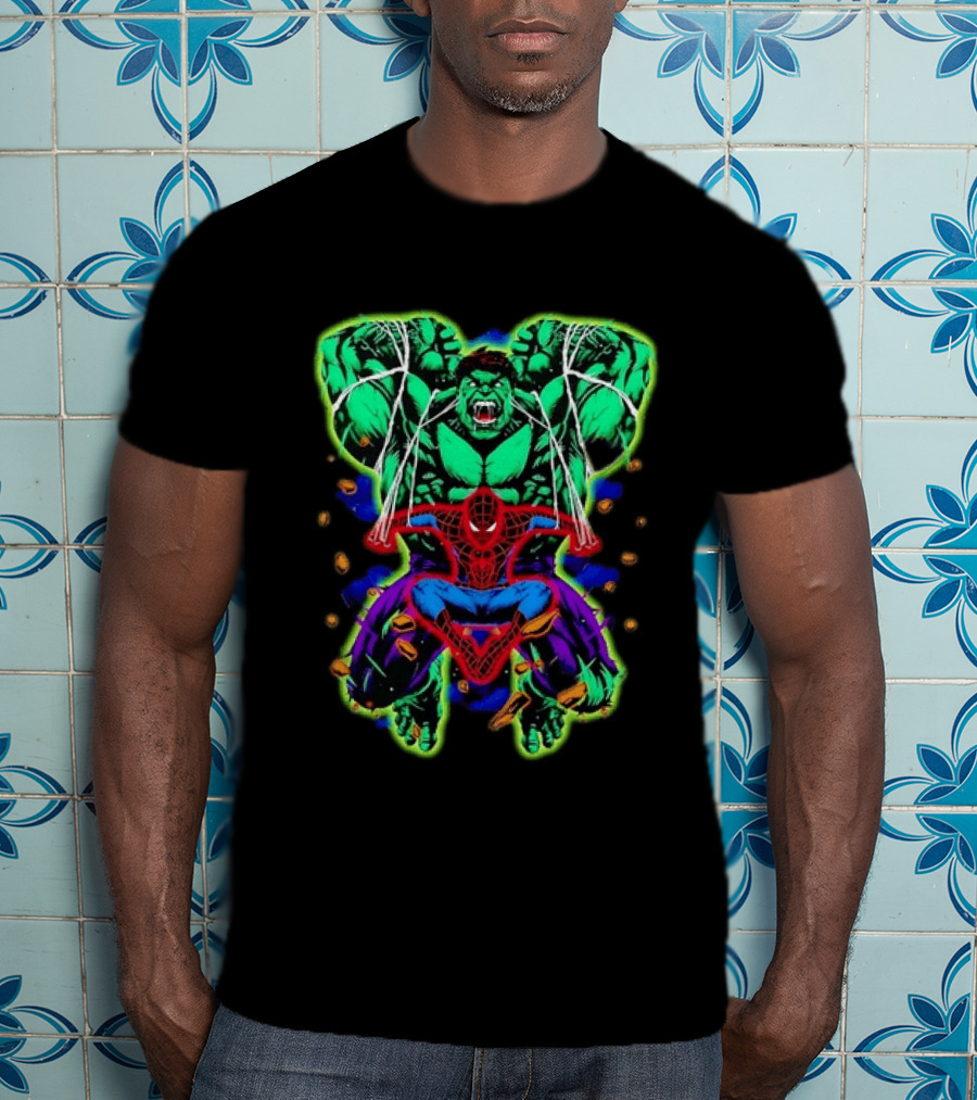 The Incredible Hulk And Spider Man Marvel Superheroes Comic Action Scene T-Shirt