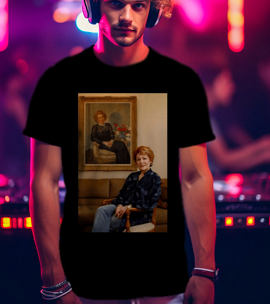 I Don't Know Who The Person In The Image Is. T-Shirt