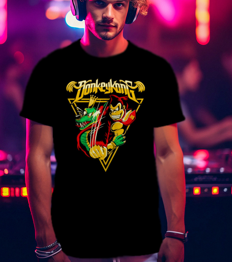Donkey Kong Cartoon Retro Style Triangular Battle Scene T-Shirt
