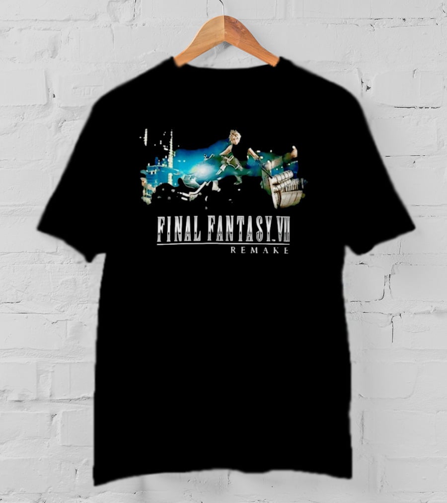 Cloud Strife Motorcycle Chase Final Fantasy VII Remake T-Shirt