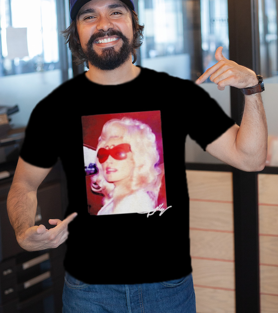 Dolly Parton Iconic Vintage Style With Red Sunglasses T-Shirt