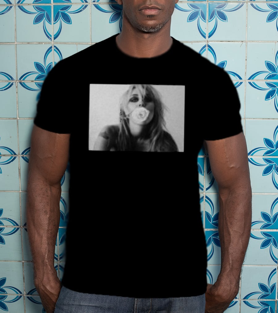 Miley Store Bass Persuades Black Bubblegum Pop T-Shirt