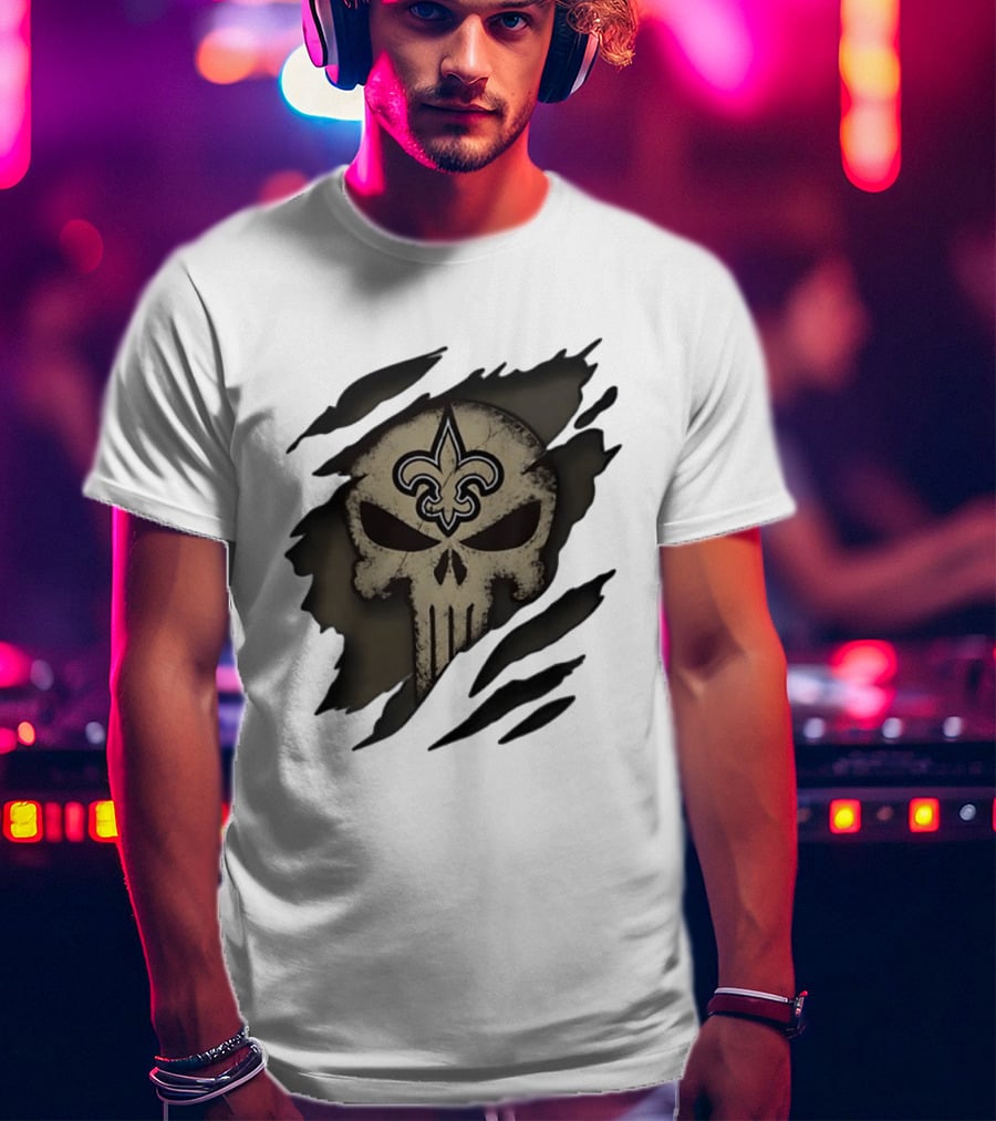 New Orleans Saints Punisher Skull Fleur De Lis Collaboration T-Shirt