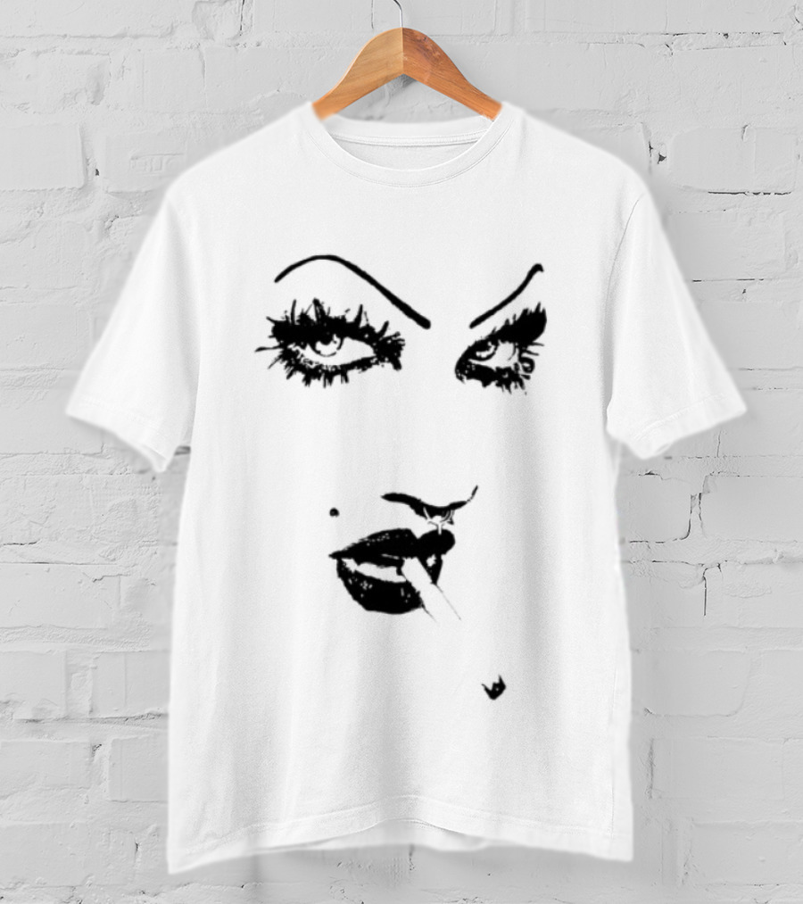 6Arelyhuman Store Digital Dancer Bold Face Card T-Shirt