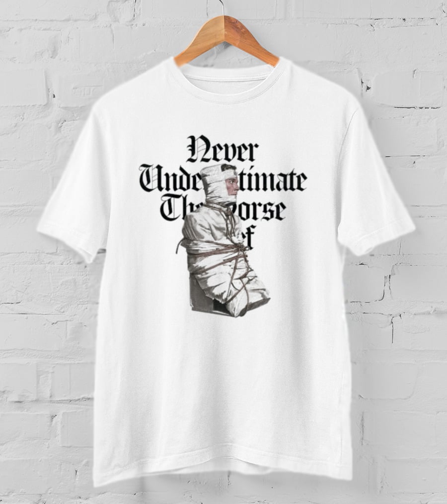 Never Underestimate The Horse Thief Western Style Cowboy T-Shirt