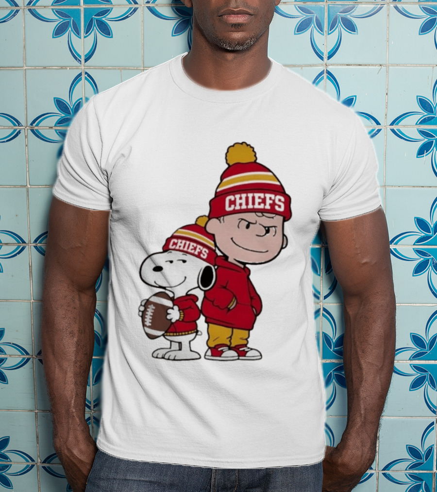 Snoopy And Charlie Brown Chiefs Football Fans Kansas City Chiefs T-Shirt