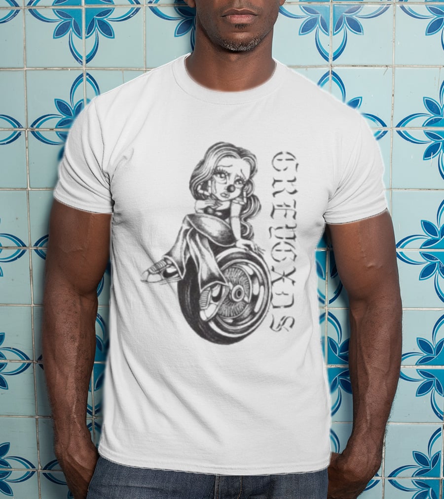 Greygxds Women's Lady Luck Raglan Vintage Style Art With Wheel T-Shirt