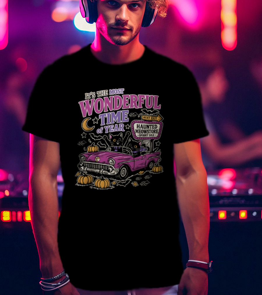 The Most Wonderful Time Of Year Halloween Cat And Pumpkins Retro Car T-Shirt