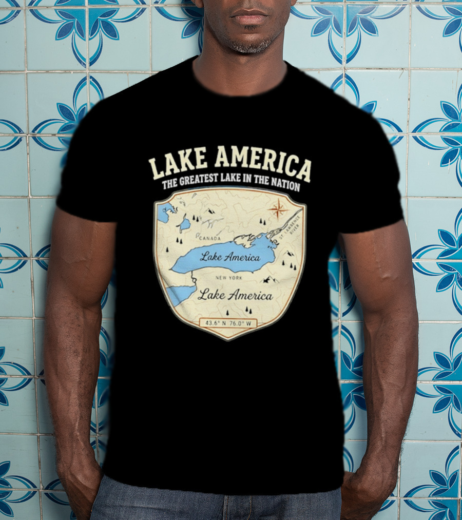 Lake America The Greatest Lake In The Nation Map Compass Cream T-Shirt