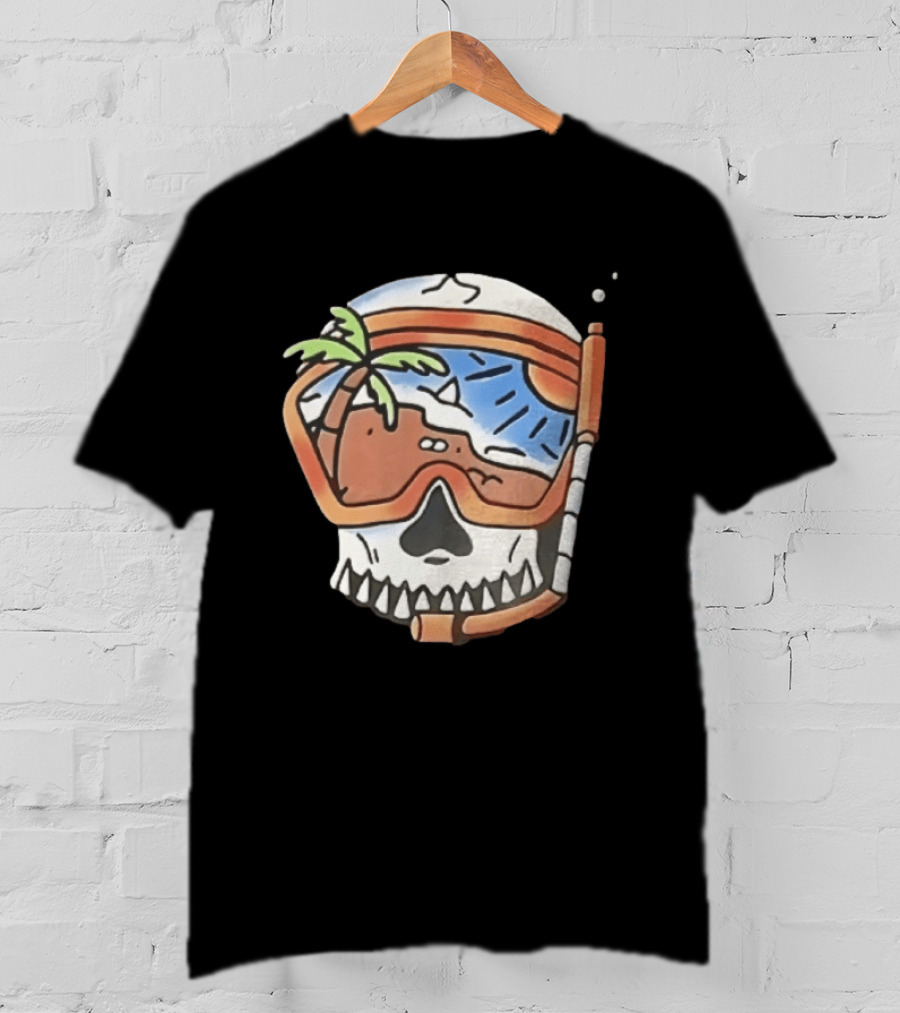 Tropical Island Snorkel Skull Beach Ocean Vacation Summer Fun T-Shirt
