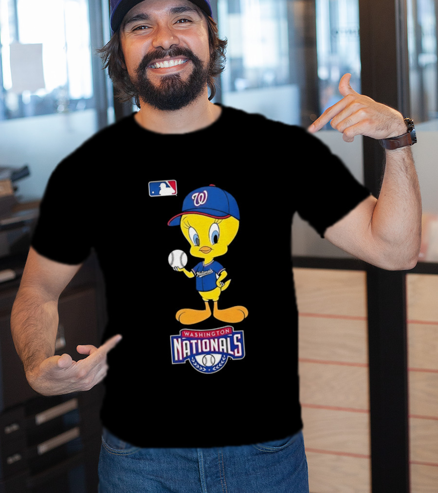 Washington Nationals Tweety Bird Baseball MLB T-Shirt