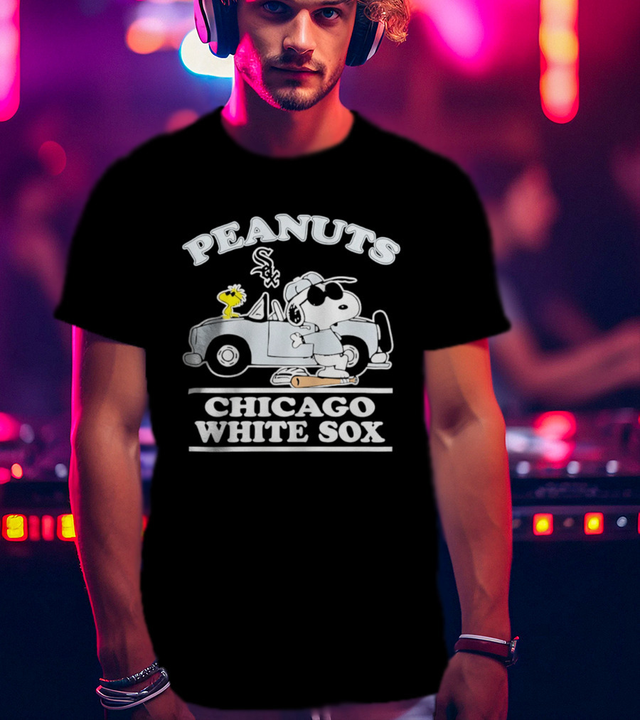 Peanuts Snoopy Woodstock In Car Chicago White Sox Baseball T-Shirt