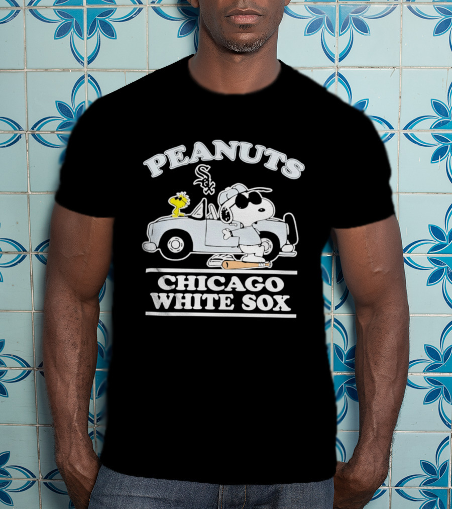 Peanuts Snoopy Woodstock In Car Chicago White Sox Baseball T-Shirt