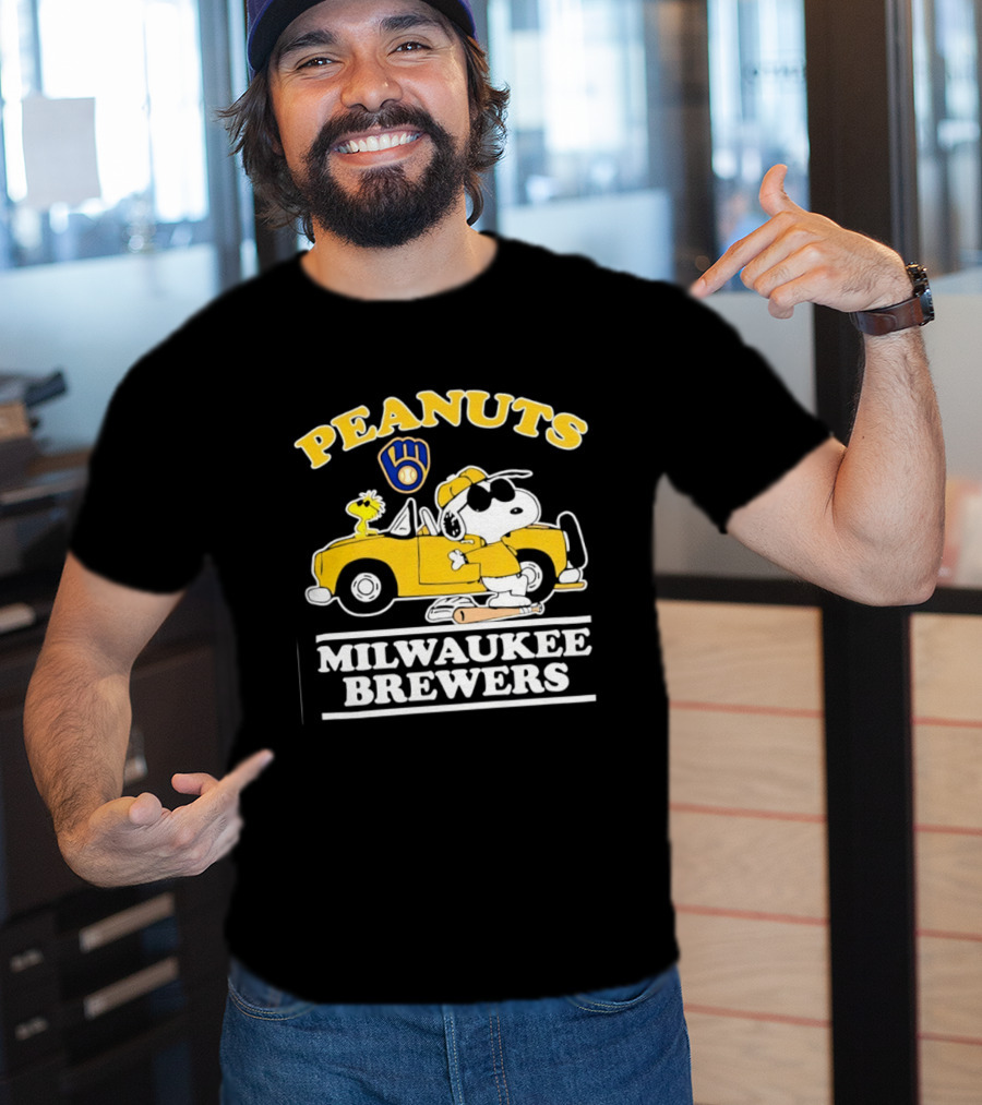 Peanuts Snoopy Woodstock Driving Milwaukee Brewers Baseball T-Shirt