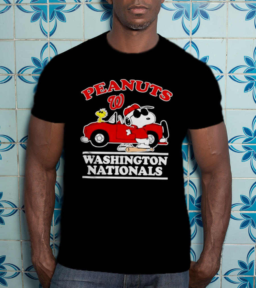 Peanuts Snoopy Woodstock Washington Nationals Baseball Car T-Shirt